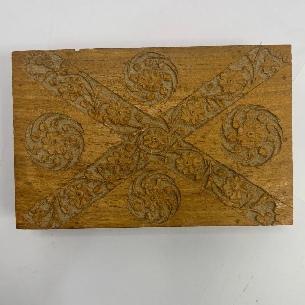Vintage Hand Carved Wood Jewelry Trinket Box Floral India Boho Velvet Lined 8x5